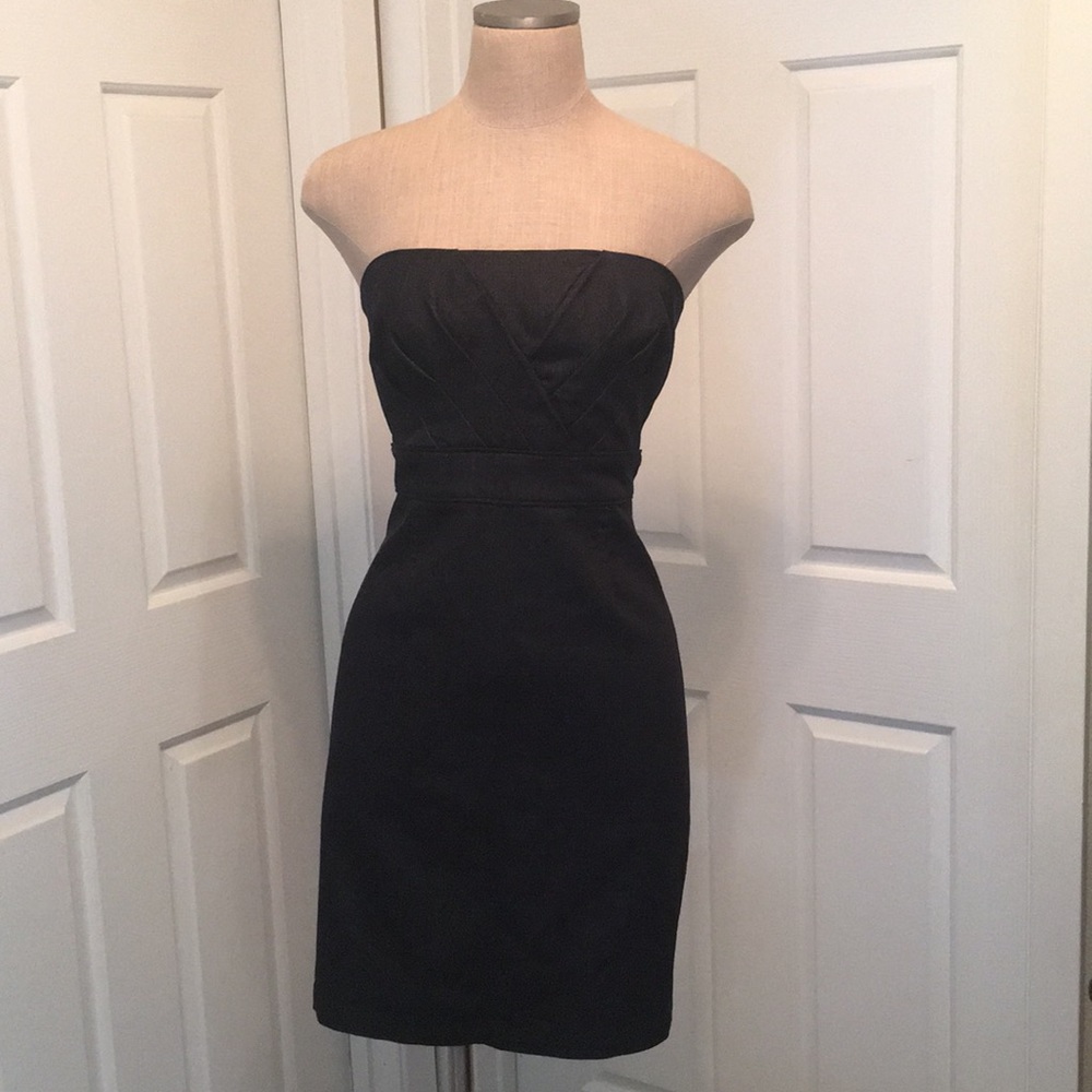 New York and company strapless dress